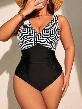 Maiô Encanto Tropical Plus Size